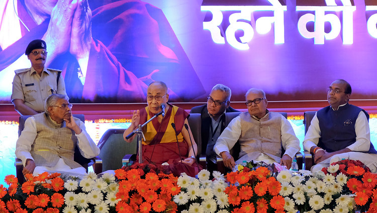 His Holiness the Dalai Lama speaking on The Art of Happiness in Bhopal, Madhya Pradesh, India on March 19, 2017. Photo by Chemey Tenzin/OHHDL