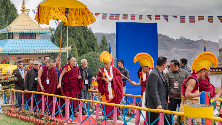 His Holiness the Dalai Lama arriving at Gontse Rabgyeling Monastery in Bomdila, AP, India on April 5, 2017. Photo by Tenzin Choejor/OHHDL