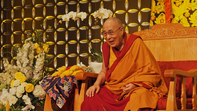 परम पावन दलाई लामा तिब्बती समुदाय के साथ अपनी भेंट के दौरान, बोस्टन, एमए, संयुक्त राज्य अमेरिका, जून २५, २०१७   चित्र/जेरमी रसेल/ओएचएचडीएल 