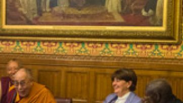 अंतर्धर्म बैठक और एक्शन फॉर हेप्पिनस (सुख के लिए कार्य) कार्यक्रम