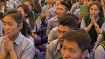 अपर टी सी वी में बौद्ध धर्म के परिचयात्मक व्याख्यानों का पहला व्याख्यान