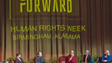 तिब्बतियों के िलए दर्शन,  अंतर्धर्म संवाद और धर्मनिरपेक्ष नैतिकता,सार्वजनिक व्याख्यान