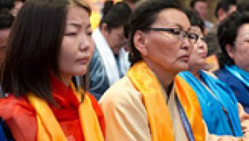 दिल्ली में मंगोलियाई बौद्धंों के लिए प्रवचन का प्रथम  दिन नई दिल्ली, भारत - दिसंबर २, २०१३