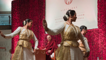 तालकटोरा स्टेडियम में सार्वजनिक व्याख्यान