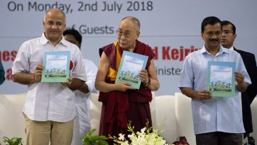 दिल्ली स्कूलों के लिए सुख के पाठ्यक्रम का शुभारंभ