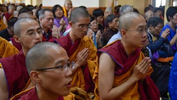 चंद्रकीर्ति के 'मध्यमकावतार' पर प्रवचन जारी 