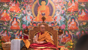 आचार्य शांतिदेव कृत “बोधिसत्वचर्यावतार”