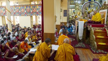 बोधिसत्वचर्यावतार ग्रन्थ पर प्रवचन २०१३