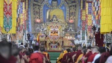 महान १८ पथक्रम (लमरिम) की टीकाओं पर दिया गया प्रवचन