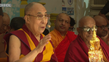 लोकोत्तर भिक्खु प्रशिक्षण केंद्र में संवाद